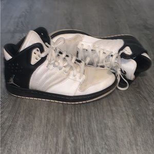 Air Jordan 1 Flight 4